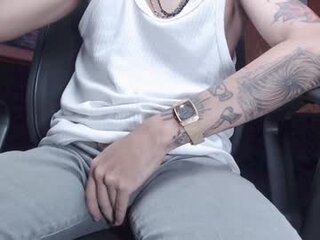 skateboy444