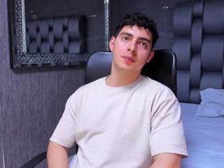 thomylov