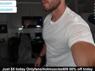 hotmuscles6t9