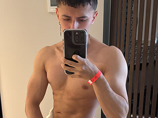 Tommy_bred