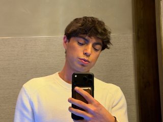 Azcollegeboy