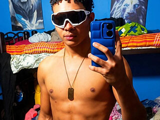 janner_cum51